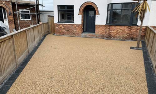 Driveways Gwersyll